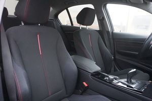 BMW 320 bild 11