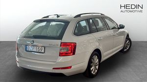 Skoda Octavia bild 2