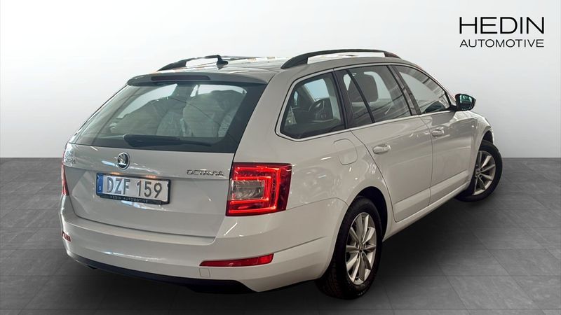 Skoda Octavia bild 2