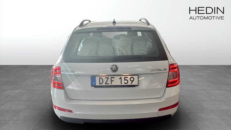 Skoda Octavia bild 7