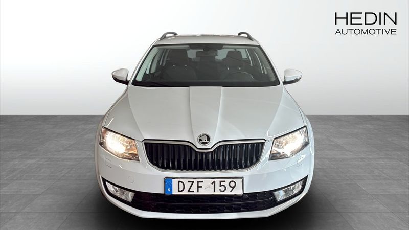 Skoda Octavia bild 8