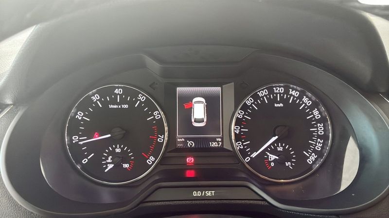 Skoda Octavia bild 12