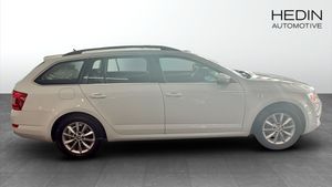 Skoda Octavia bild 6