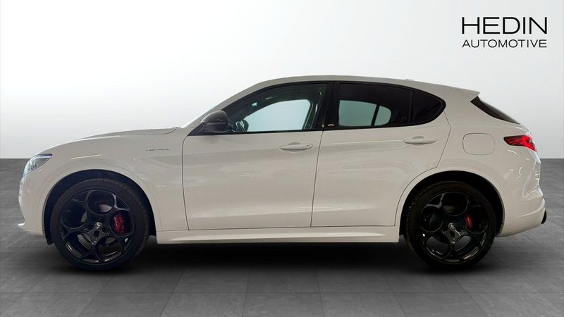 Alfa Romeo Stelvio bild 6