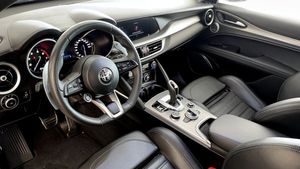 Alfa Romeo Stelvio bild 4