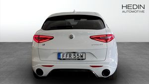 Alfa Romeo Stelvio bild 7
