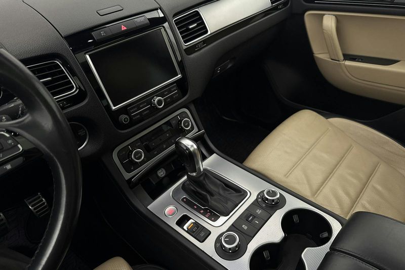 Volkswagen Touareg bild 14