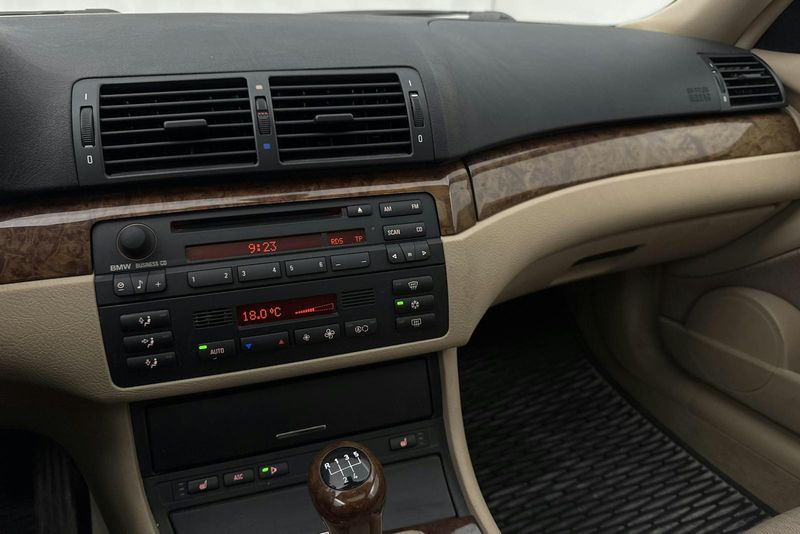 BMW 323 bild 13