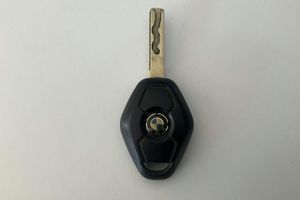 BMW 323 bild 18