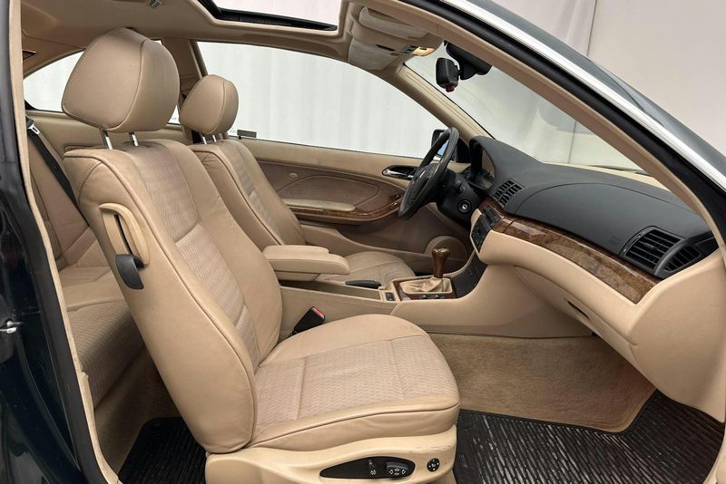 BMW 323 bild 7