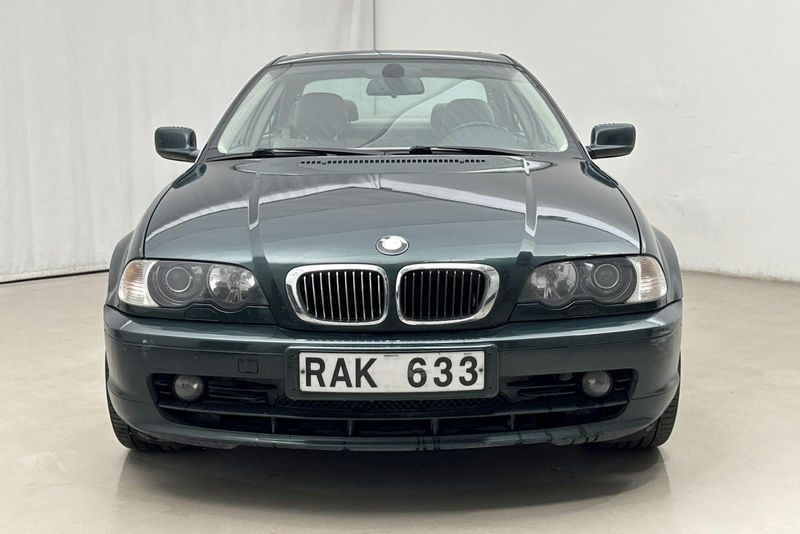 BMW 323 bild 4