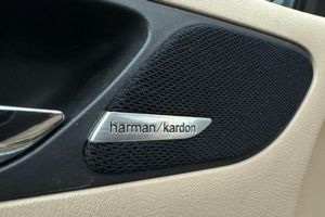 BMW 323 bild 16