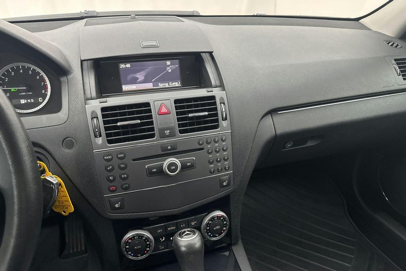 Mercedes C180 bild 11