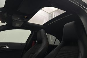 Mercedes A45 AMG bild 14