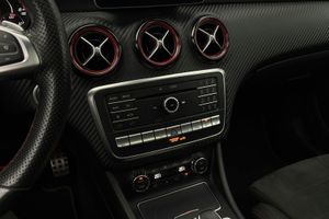 Mercedes A45 AMG bild 15