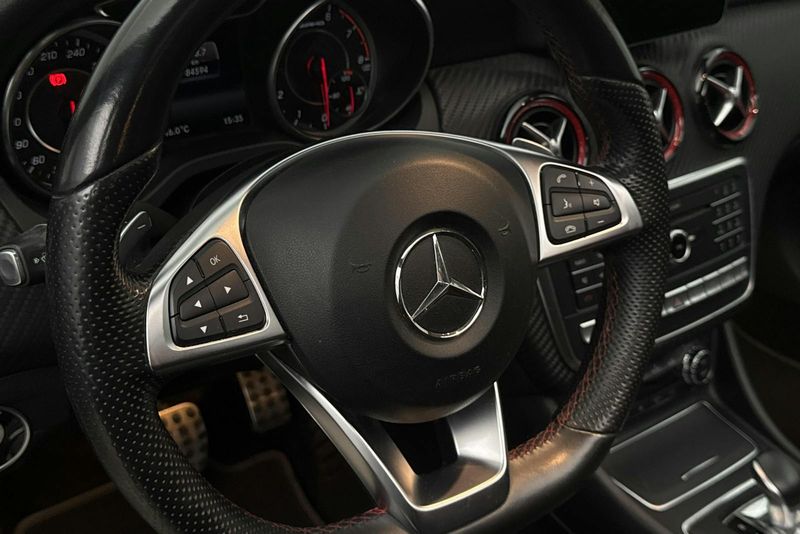 Mercedes A45 AMG bild 19