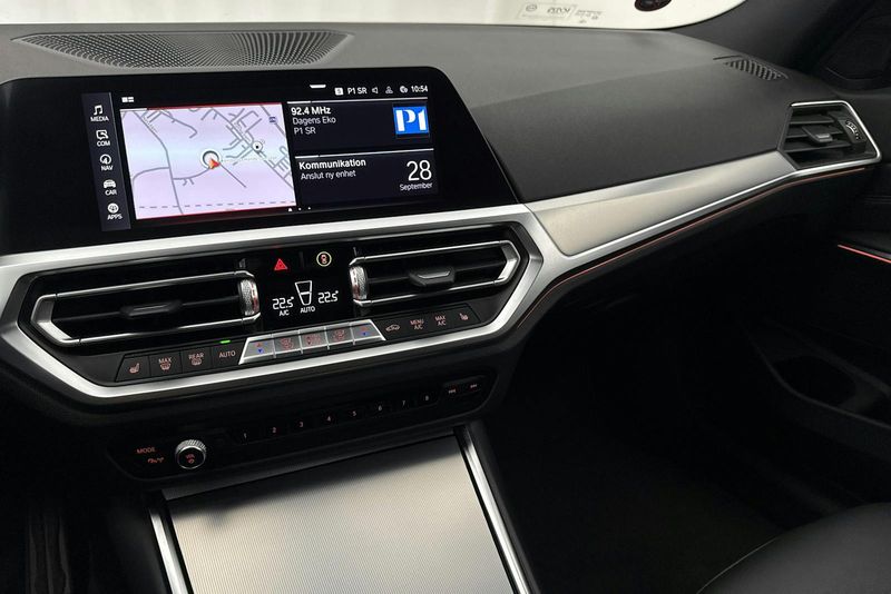 BMW 320 bild 12