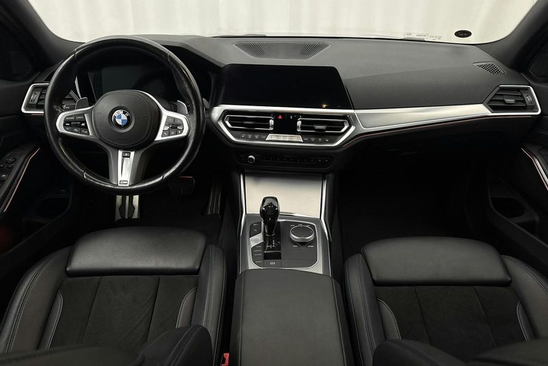 BMW 320 bild 6