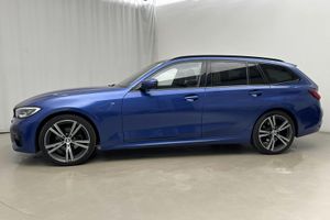 BMW 320 bild 2