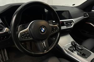 BMW 320 bild 15