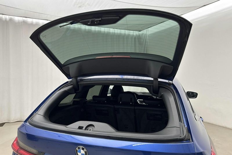 BMW 320 bild 16