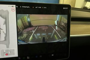 Tesla Model Y bild 14