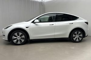 Tesla Model Y bild 2
