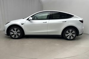 Tesla Model Y bild 2