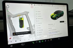 Tesla Model Y bild 11