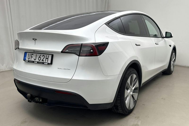 Tesla Model Y bild 3