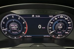Volkswagen Passat bild 11