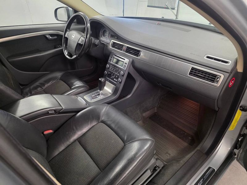 Volvo V70 bild 6
