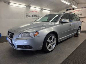Volvo V70 bild 1