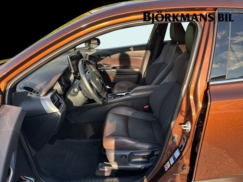 Toyota C-HR bild 8