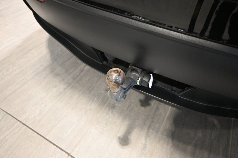Tesla Model Y bild 16