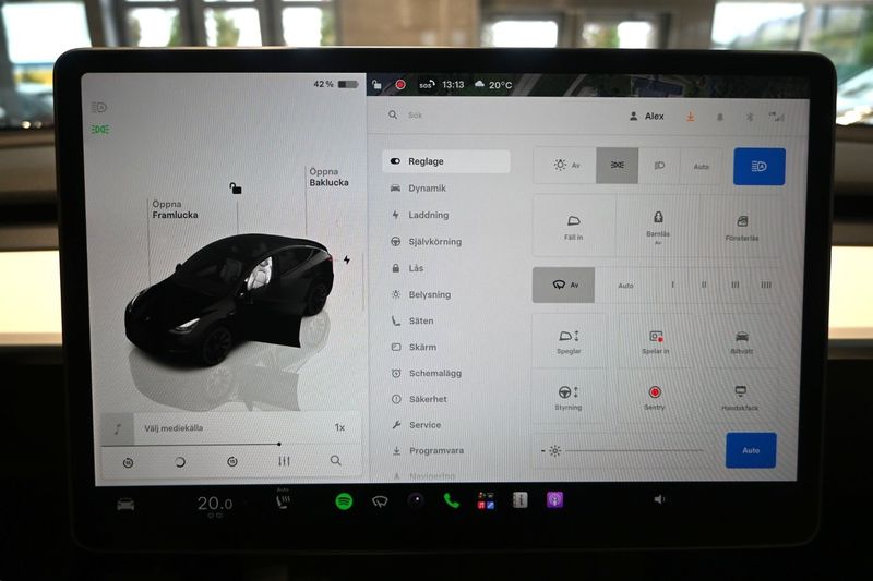 Tesla Model Y bild 22