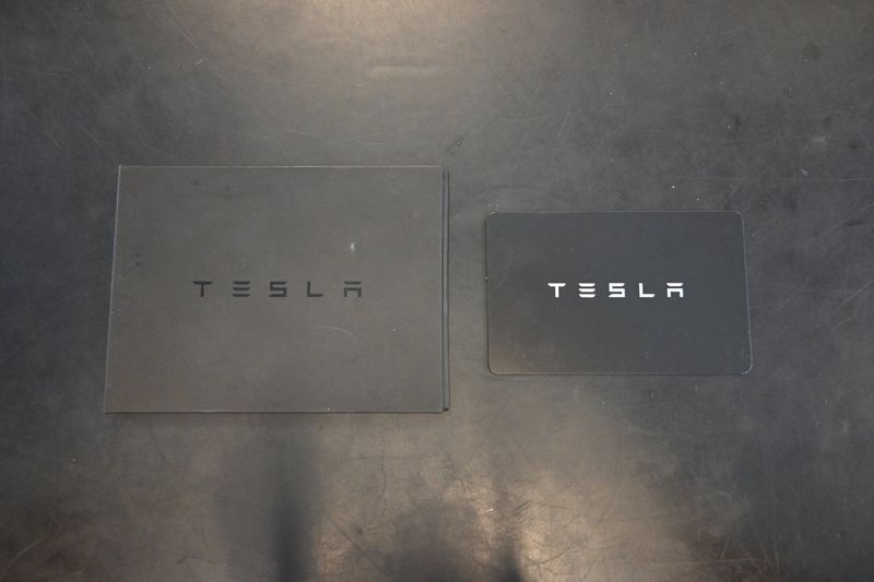 Tesla Model Y bild 25
