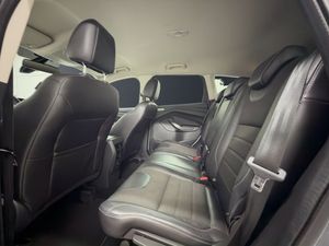Ford Kuga bild 10