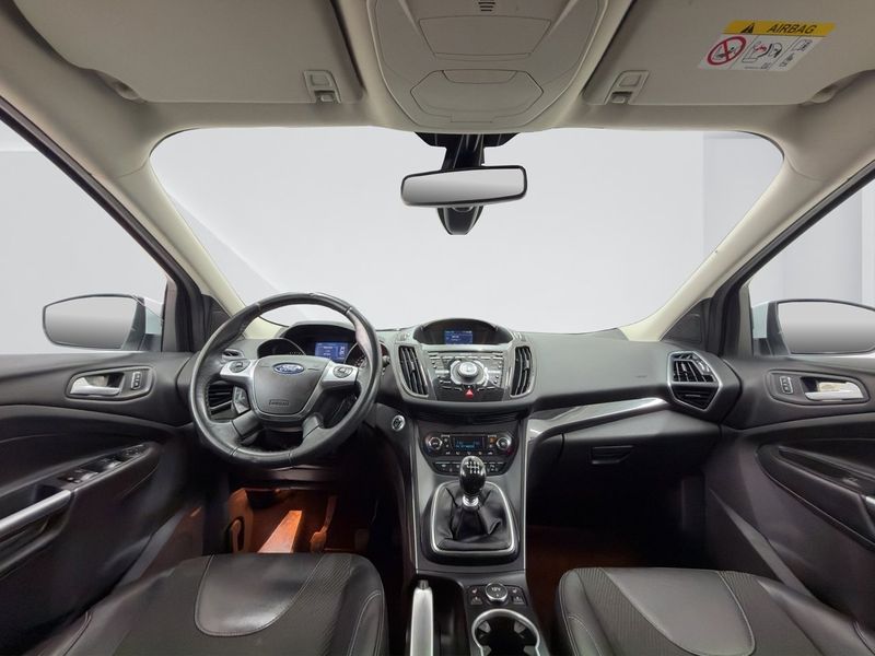 Ford Kuga bild 11