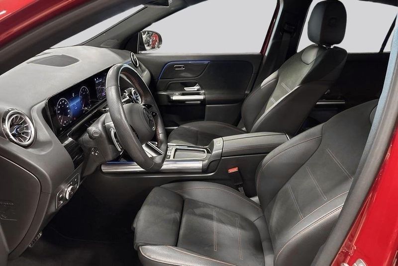 Mercedes GLA200 bild 8