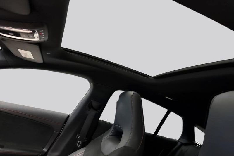 Mercedes CLA250 bild 17