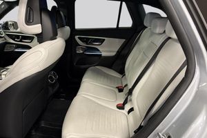 Mercedes GLC300 bild 9