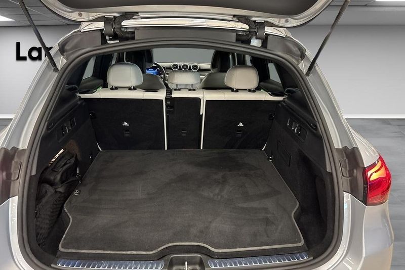 Mercedes GLC300 bild 14