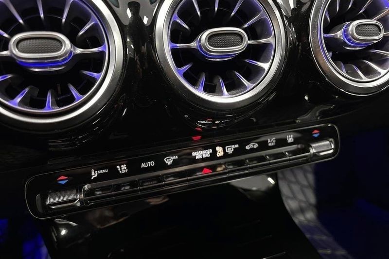 Mercedes CLA250 bild 13
