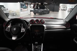 Suzuki Vitara bild 9