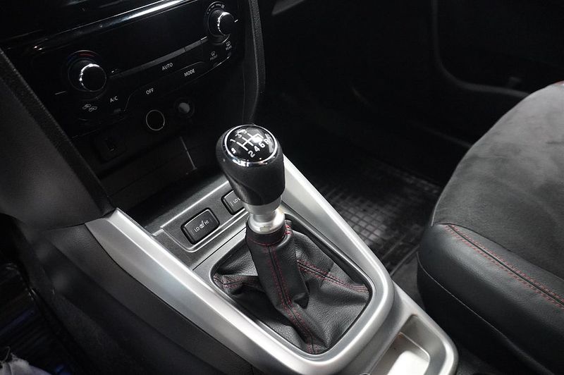 Suzuki Vitara bild 10