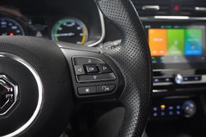 MG ZS EV bild 12