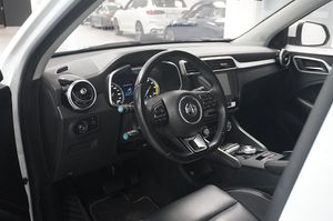 MG ZS EV bild 4