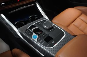 BMW i4 bild 15