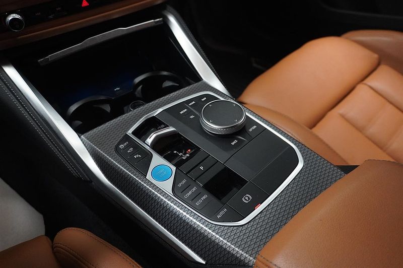 BMW i4 bild 15